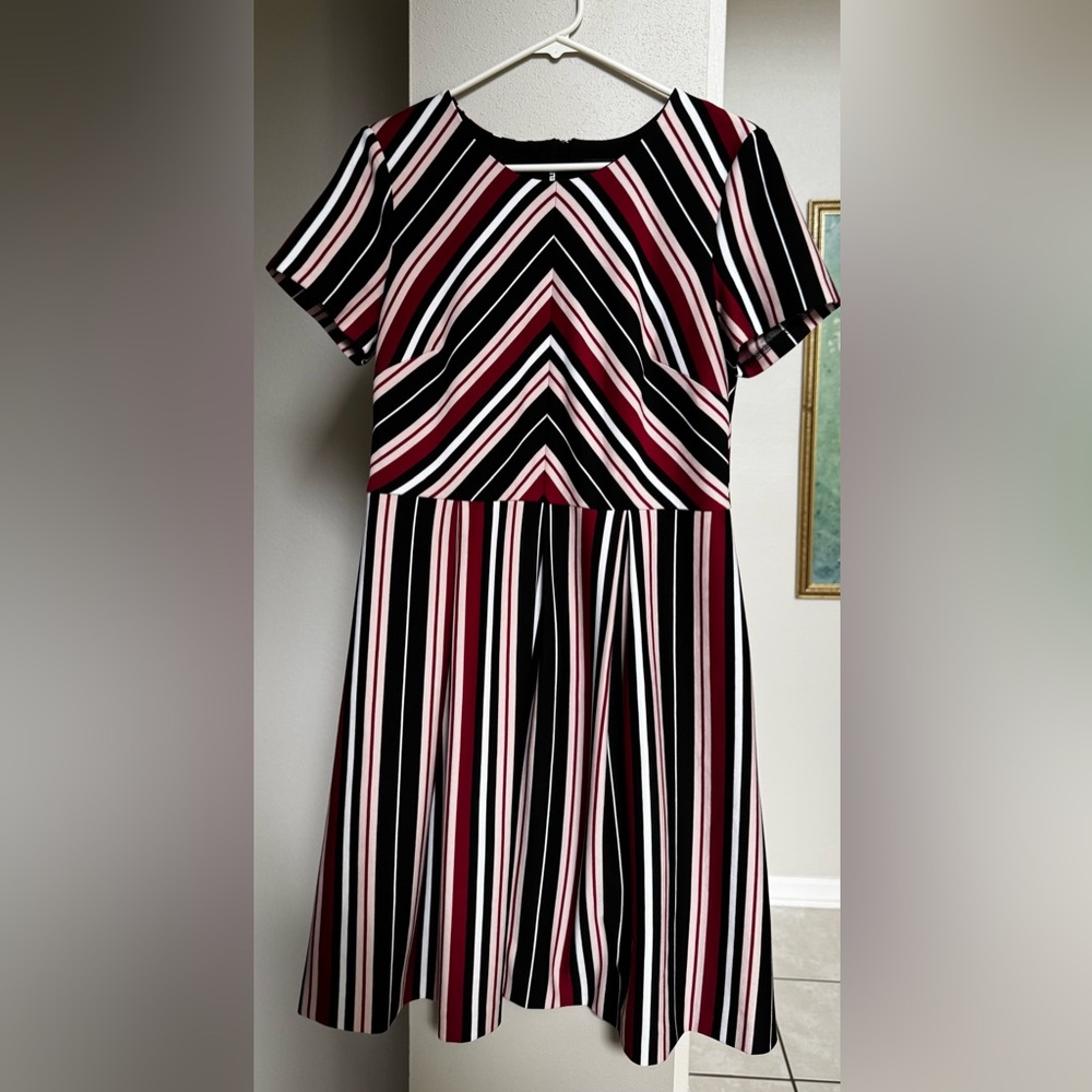KARL LAGERFELD PARIS Short-Sleeve A-line Striped Dress Women Medium/Large